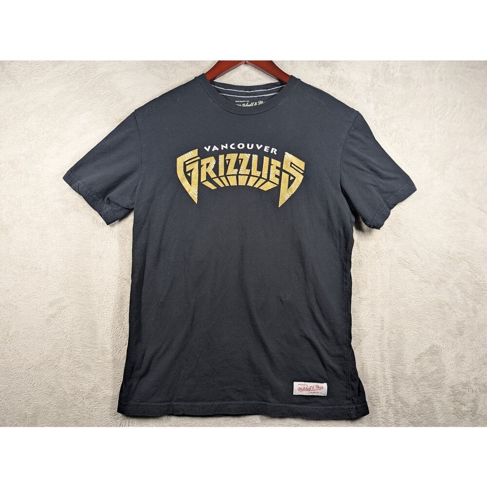 Vancouver Grizzlies Mitchell Ness T Shirt Black Logo Mens MEDIUM NBA